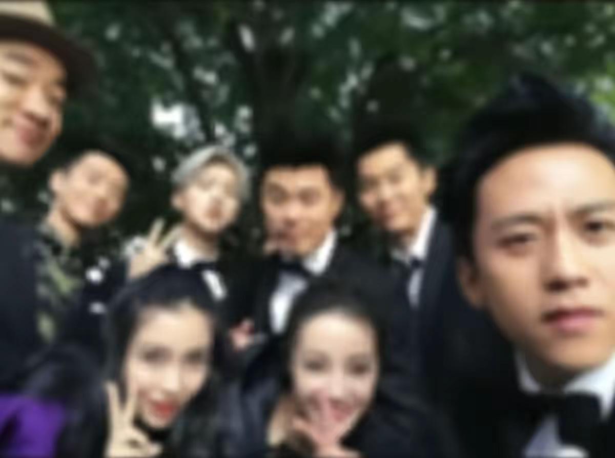 变了味道人们才开始哀悼。早期跑男 跑男 那些年的奔跑吧兄弟