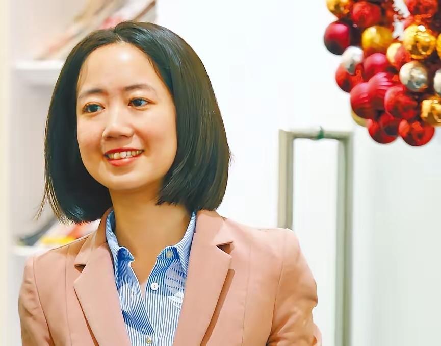 大陆重手惩“独”，民进党叫嚣。
 
这哪是简单的反制？分明是给“台独”势力下的精