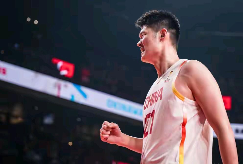 中国男篮逆转了日本，胡金秋真的是当之无愧的定海神针啊，真的是太棒了啊，好样的啊！