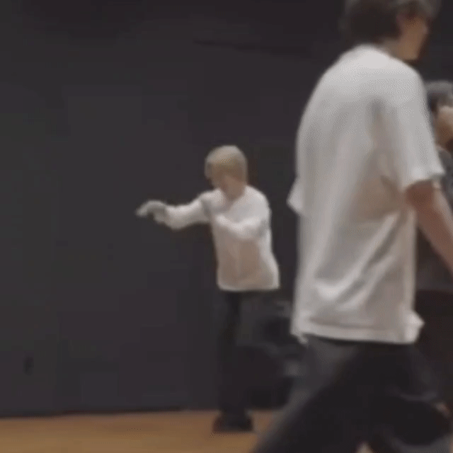 我有一种预感，朴智旻的TikTok 很有可能会是This is Jimin的升级