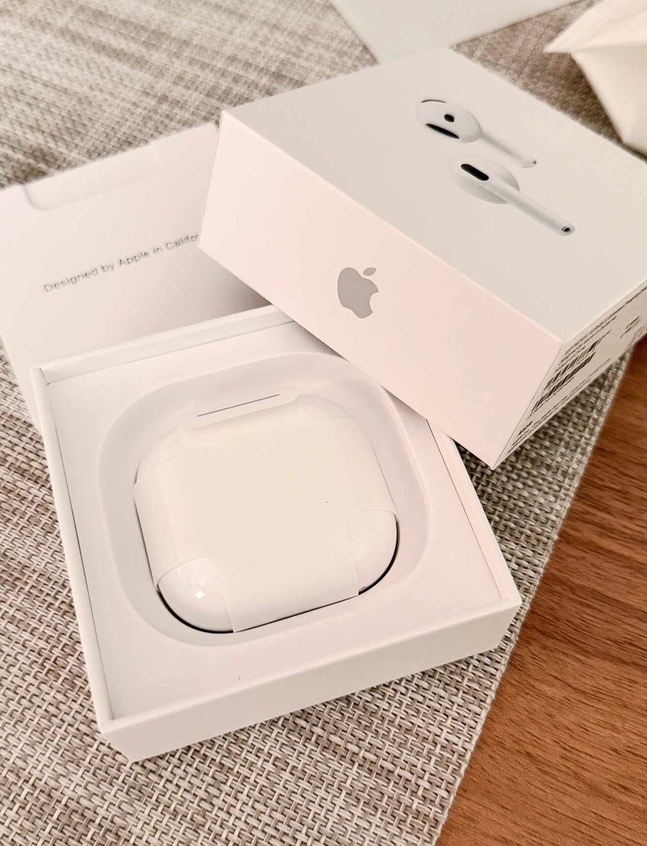 air pods 5的质感超级棒科技数码howto 电子产品爱好者 消费电子产品