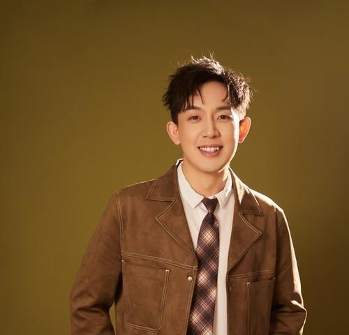 朱迅们最字正腔圆的时候，就是观众用拇指刷走你的时候。
收视率跌破0.5%不是技术