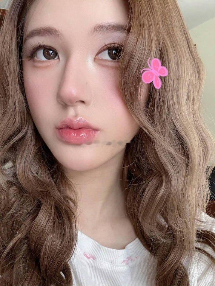 赵露思完全芭比公主👸🏻来的 