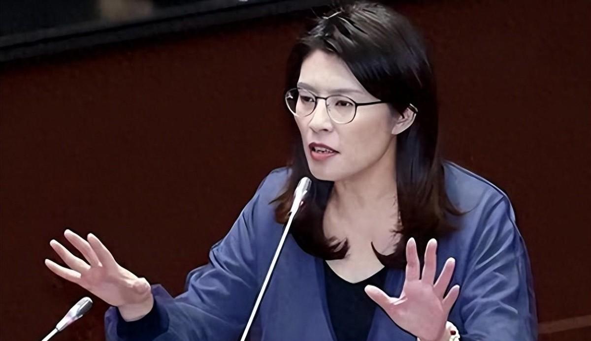 岛内最新的民意调查显示，赖清德上台一年多来，仅有37.9%的人赞成他处理国家大事