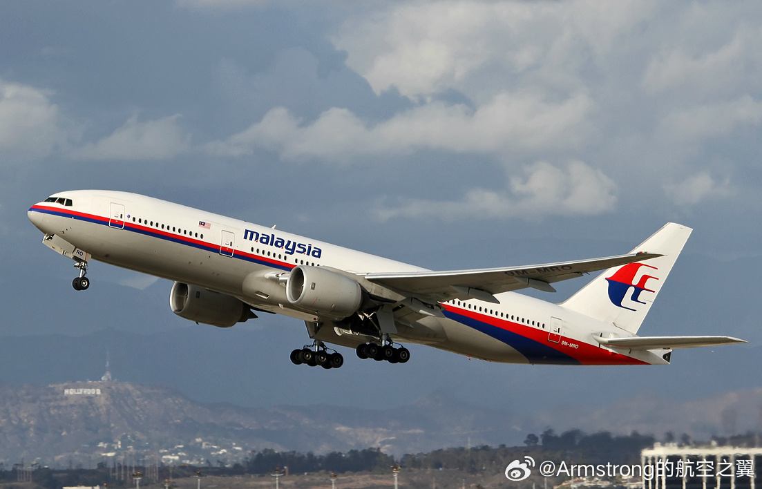 马来西亚通报MH370搜寻最新进展 马来西亚交通部于3月8日正式通报，由马来政府