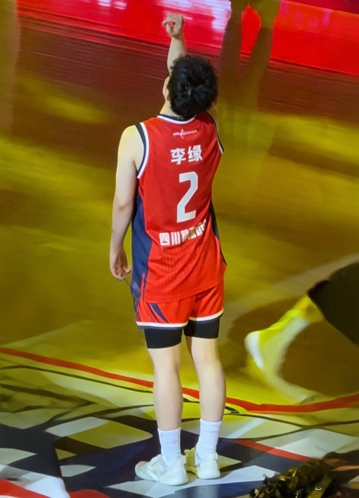 4月25日，WCBA年度总决赛在山西落幕，最终四川女篮3:2战胜山西竹叶青酒拿下