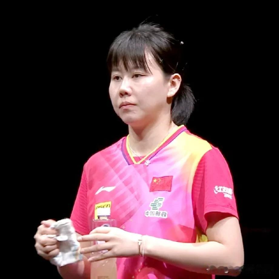 不出意外，亚锦赛女团半决赛中，中国女队对阵中国香港队的阵容，几乎预示着决赛的巅峰