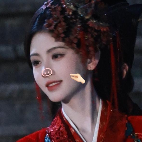 捏捏小猪脸颊肉 