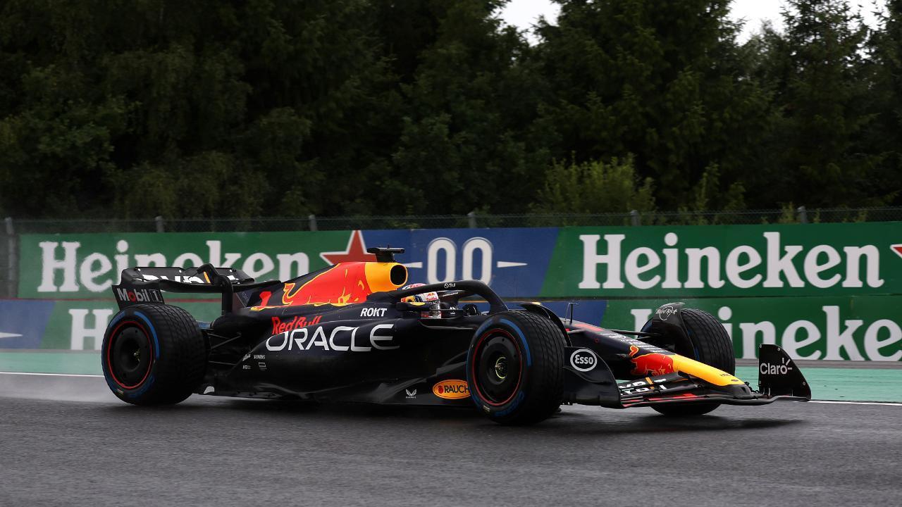 周冠宇的凯迪拉克预备席位：中国车迷揪心的悬念
2026 赛季 F1 美国站尚未开