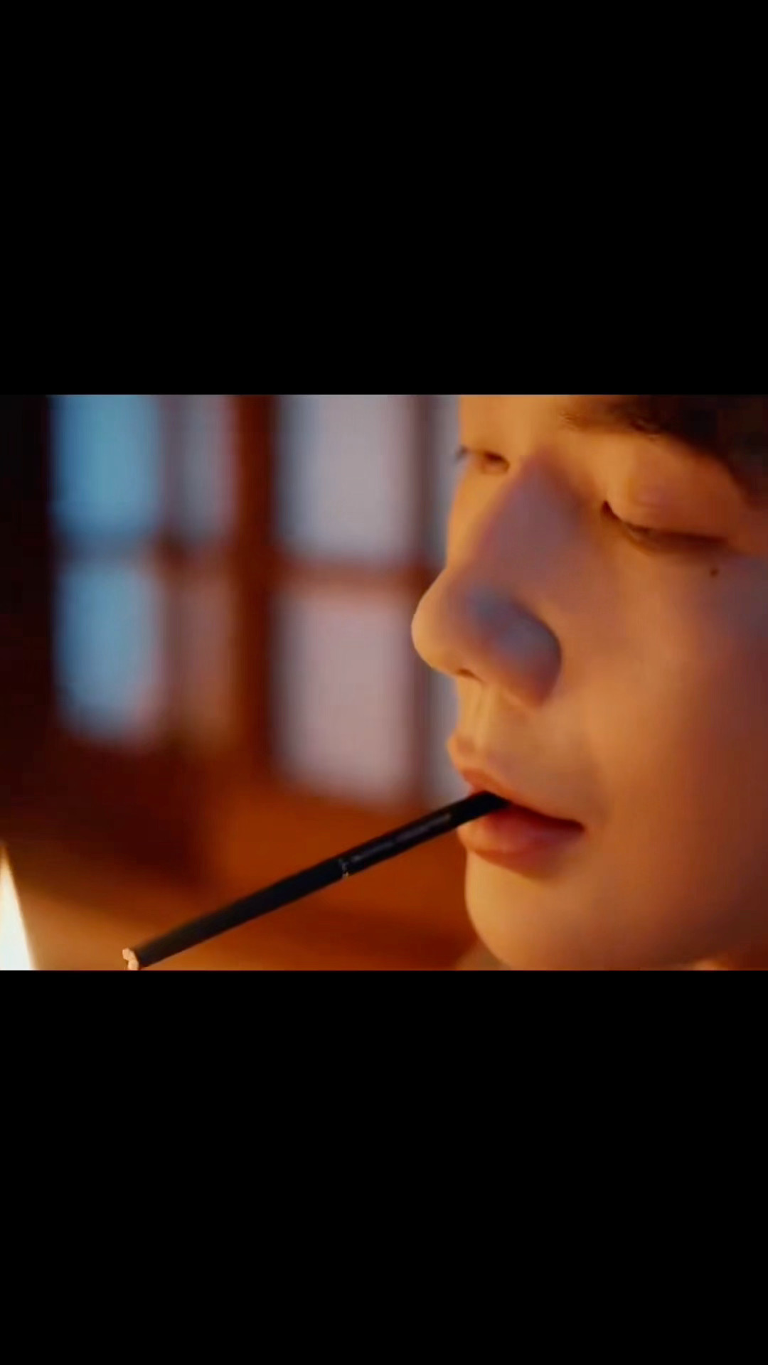 哈哈哈哈没想过这首烧歌还挺配52cr：Jennifer7199 