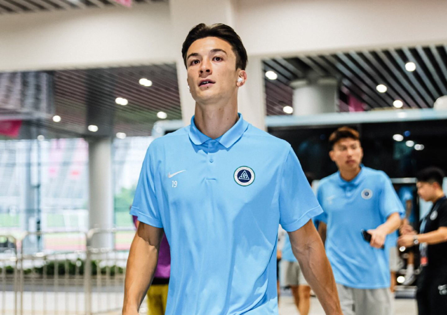 看到报道说，海港接近拿下安永佳，不得不说，又是一次准确的出击。除了能突前，安永佳