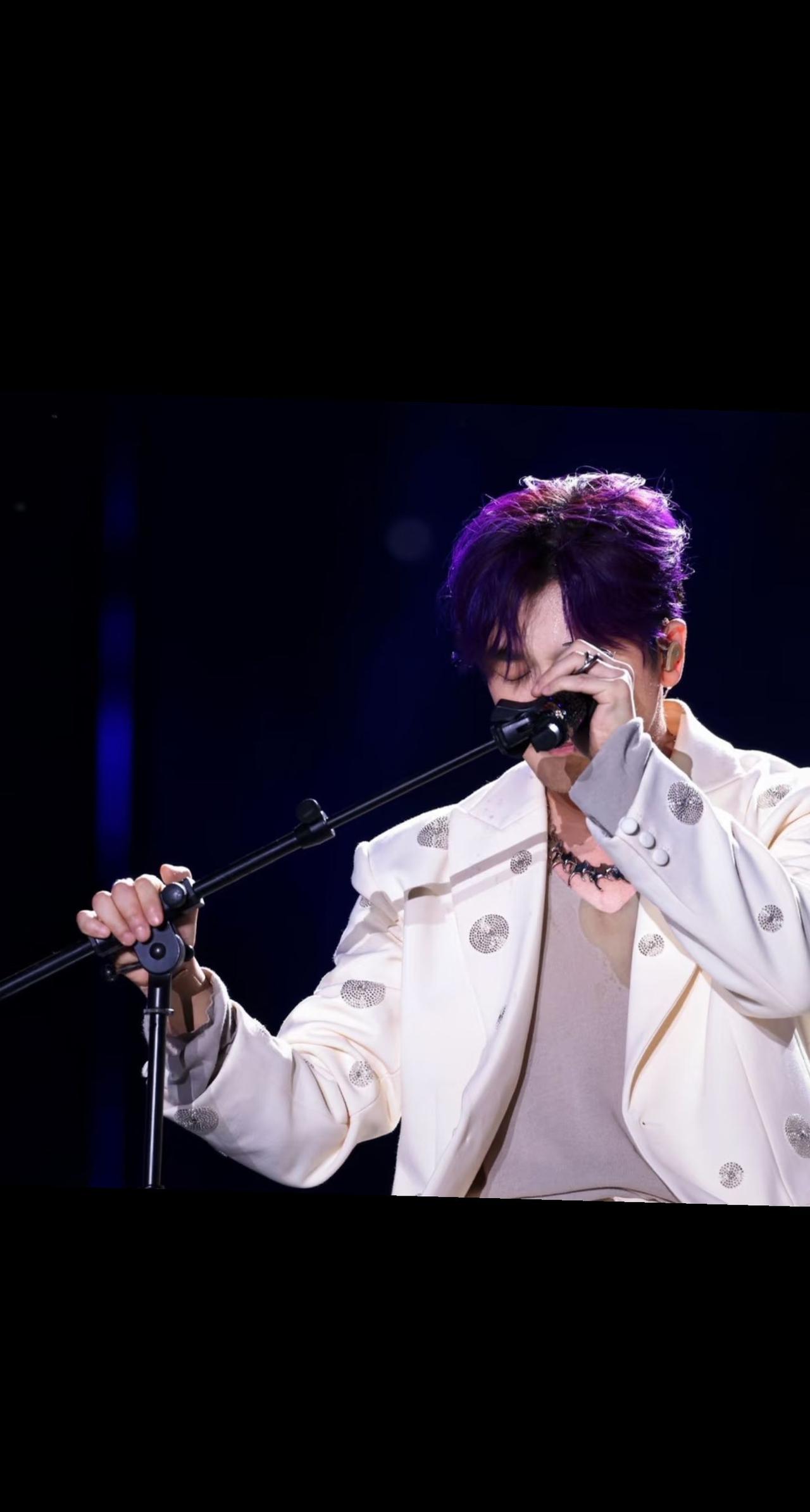 抖音又出新歌，好听到爆！
“让花是花。让树是树”抖音二创激励计划 让花成花让树成