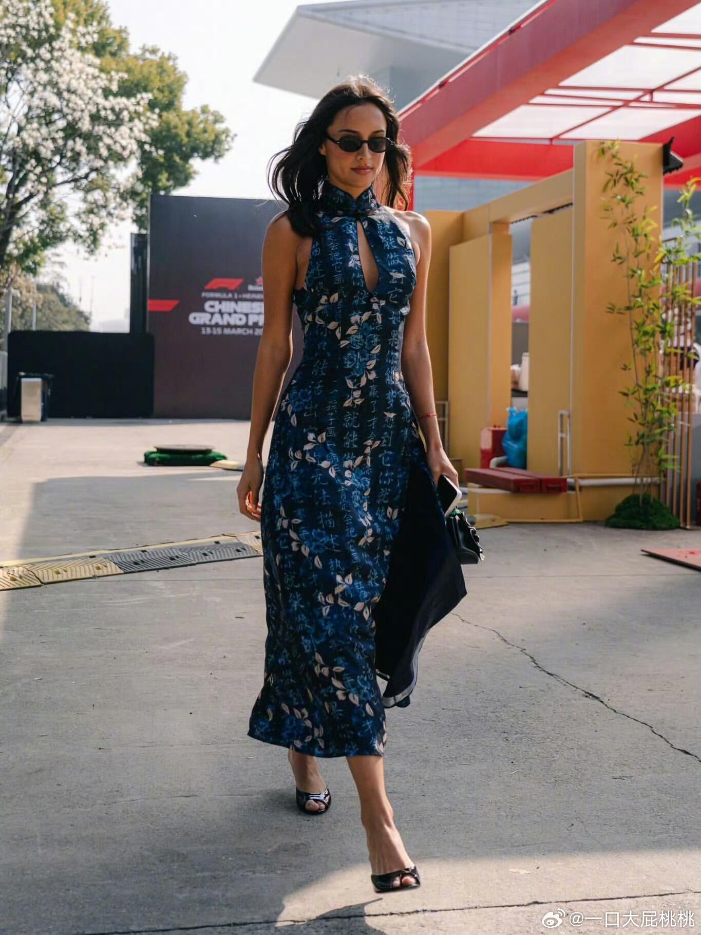 F1赛车手夏尔·勒克莱尔的妻子 Alexandra Saint Mleux 现身