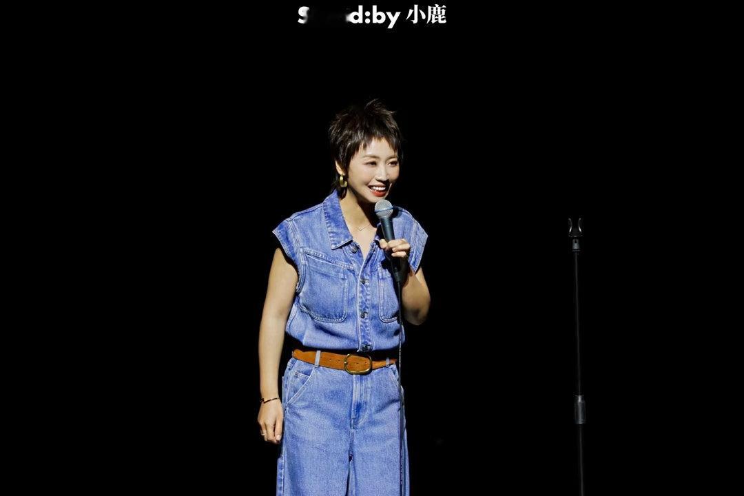 姐姐当家2 我的评分：一打开节目直接看懵🤣还以为小鹿直接生娃了！原来是和汤包体