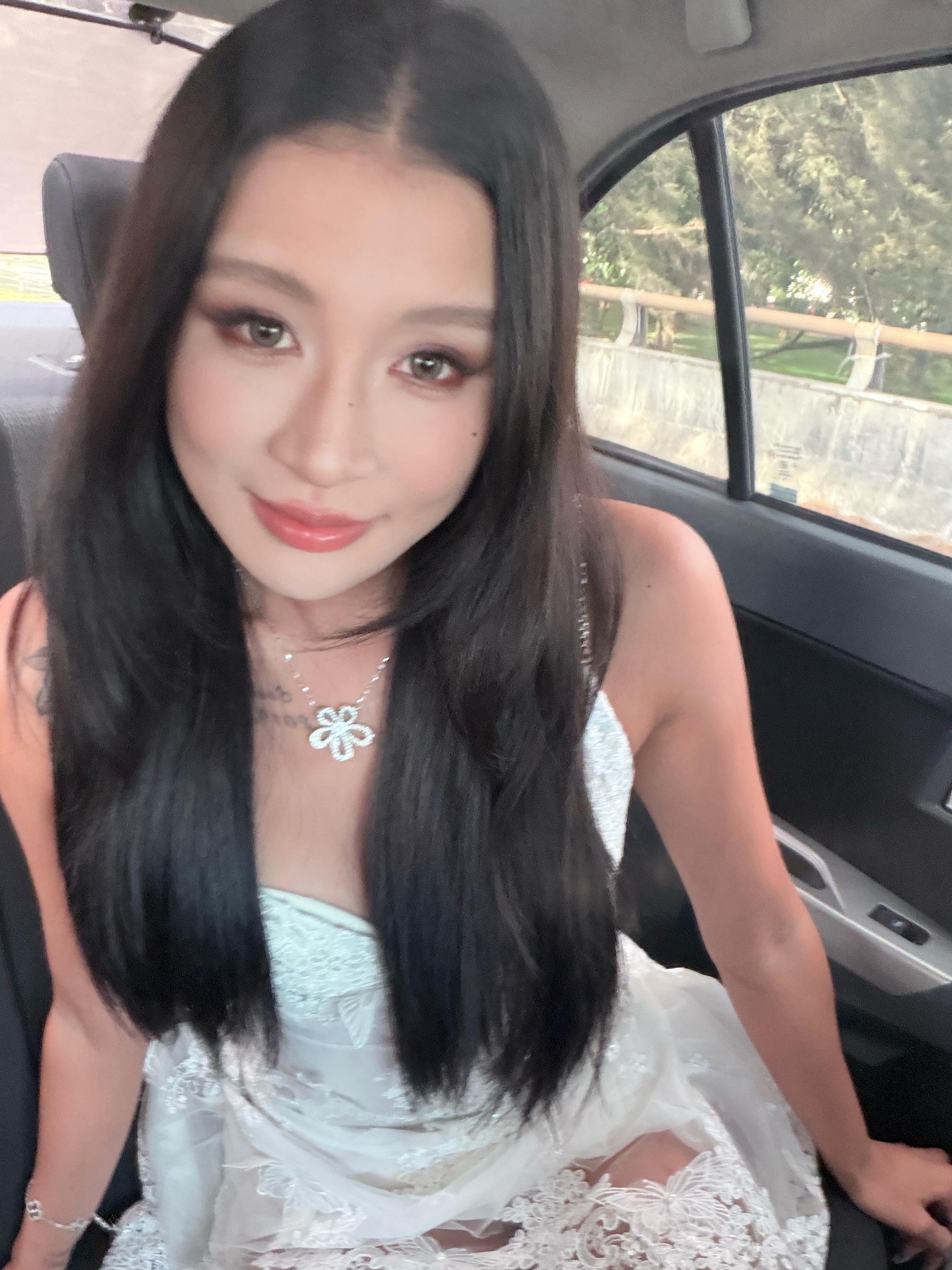 你可以不喜欢拜金的我 我只是拜金 不是骗你的钱 你生气就是因为你想白嫖