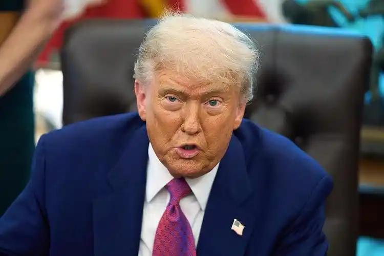 特朗普说英特尔现任CEO陈立武必须立刻辞职，这真是开了一个极其不好的先例，这是全