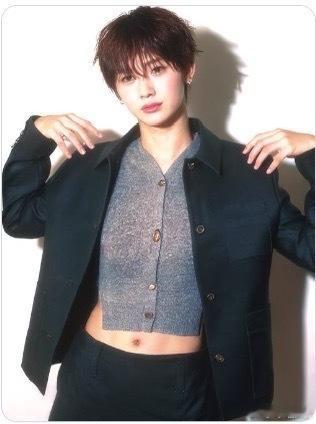 六代媚娃周安信来了