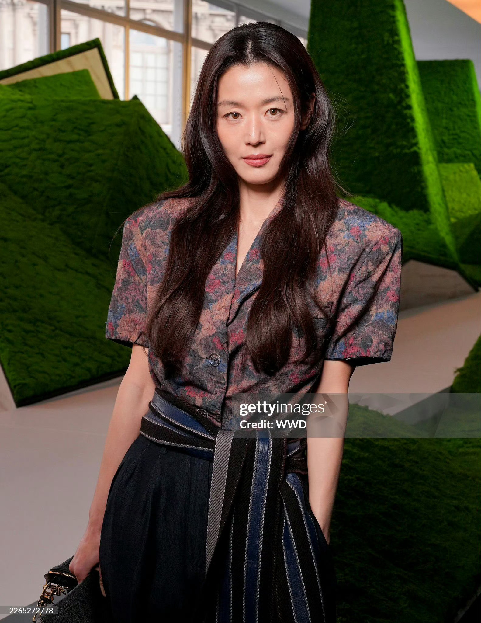 全智贤 Louis Vuitton 2026 秋冬大秀看秀造型 