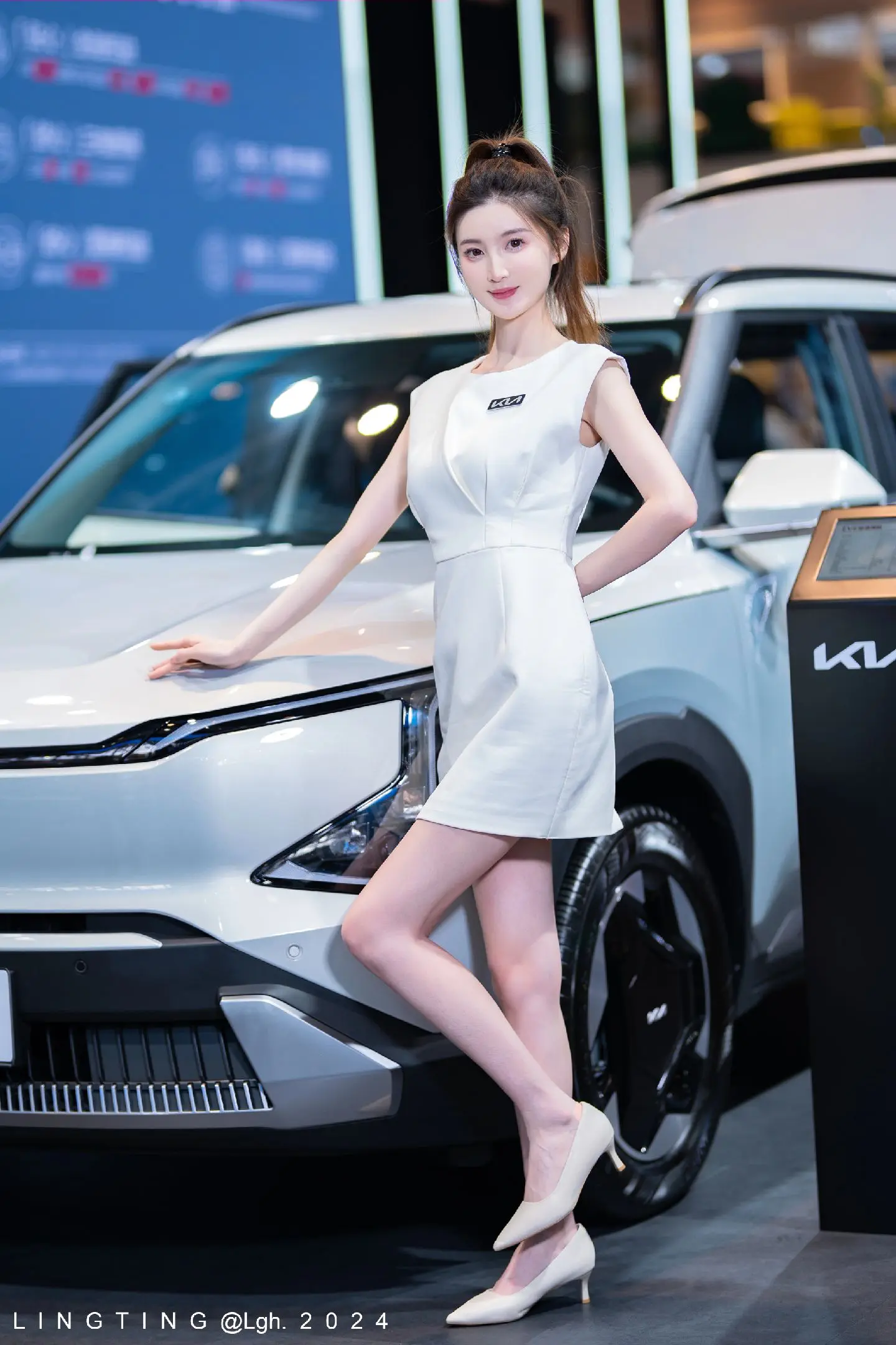 2023广州国际车展模特：玥玥腿长一米八。