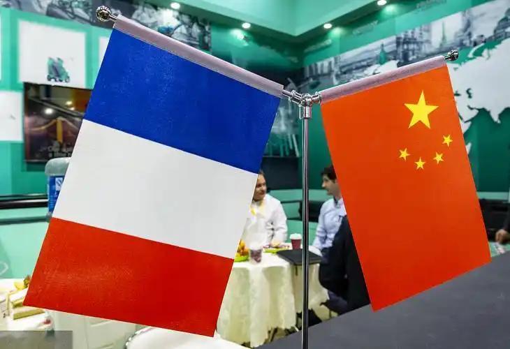 在马克龙访华结束之际，一位法国专家很忧伤地表示，中国越来越成为一个让人羡慕的国家