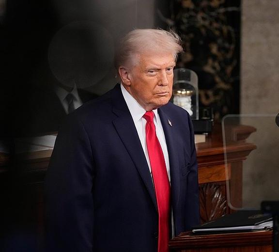 美以伊战争爆发已过60天，暂时处于不战、不谈、不和的状态，但至今美军没达到战略目