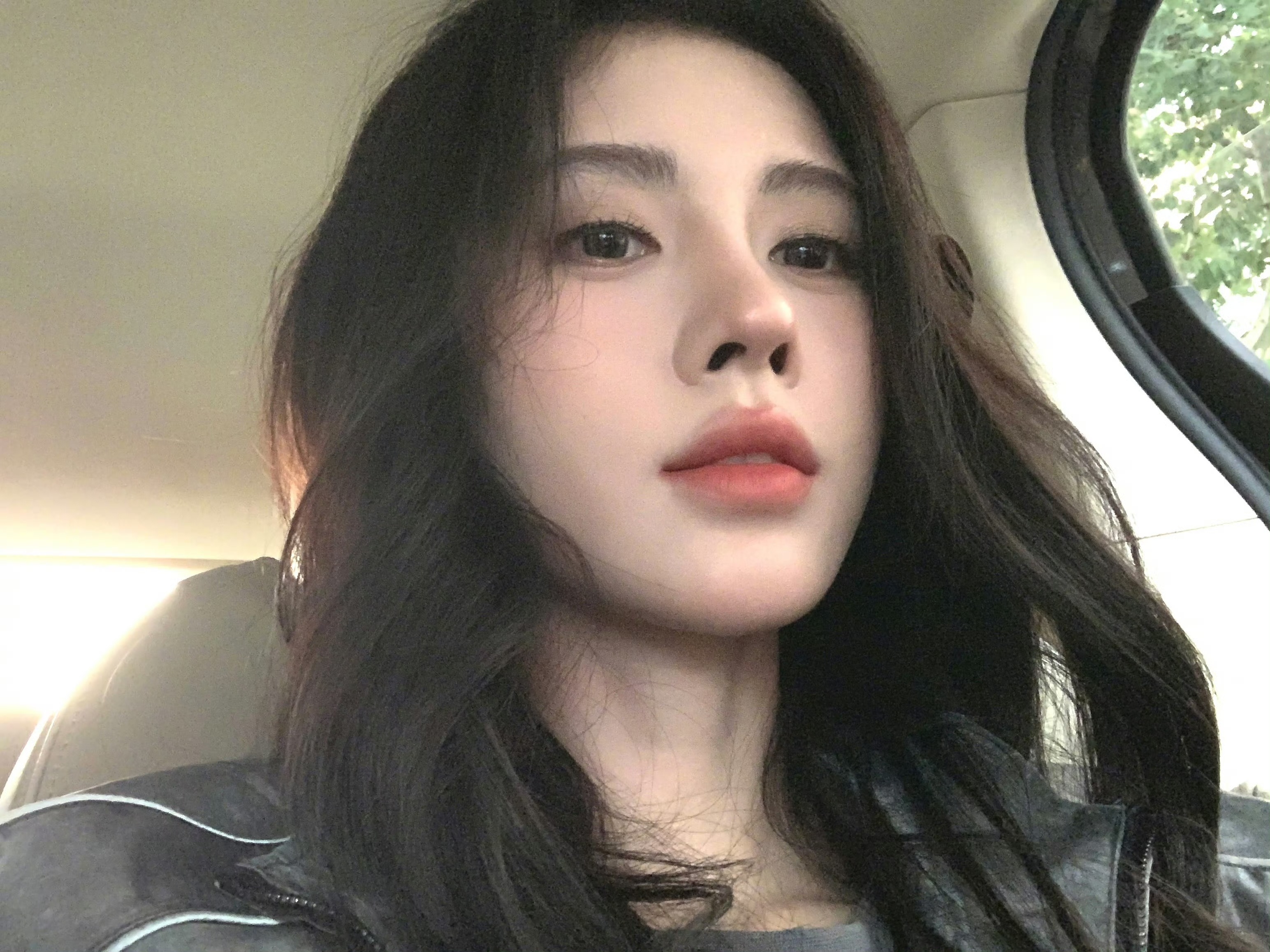 鞠婧祎万花世界 jjy鞠婧祎苏绿夏 “浪漫定格在瑰海中 永不落幕爱意四溅 𝐑?