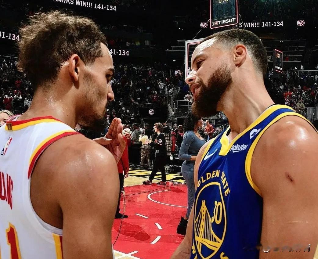 眼看着特雷杨伤退，这下库里更不敢复出了！
今天勇士对阵奇才的比赛中，奇才球员特雷