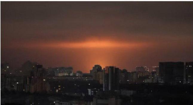 美媒，特朗普政府向欧洲提交了一份仅有一页的计划，旨在利用约2000亿美元的俄冻结