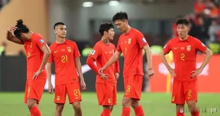 耻辱！中国男足0：0踢平塔吉克斯坦，下场比赛这几位大爷必须得拿下。

1. 将武