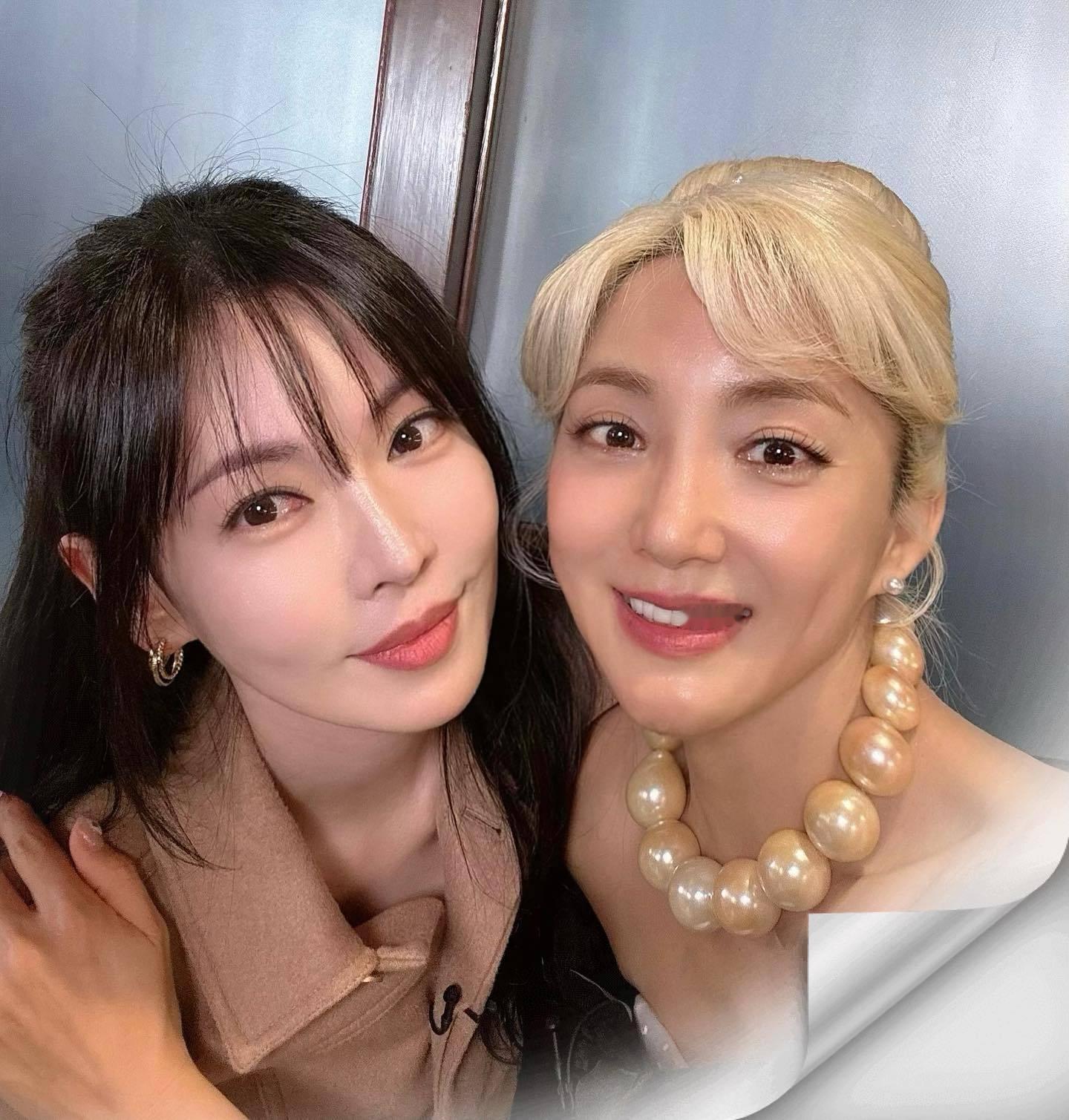 #金素妍[超话]#sysysy1102 IG😄😁😆🤣 脱口秀💕积极女王