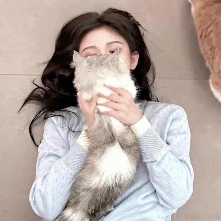 鞠婧祎真的内娱女星颜霸可以说么，三百六十度📸无死角我也要🫴🏻 