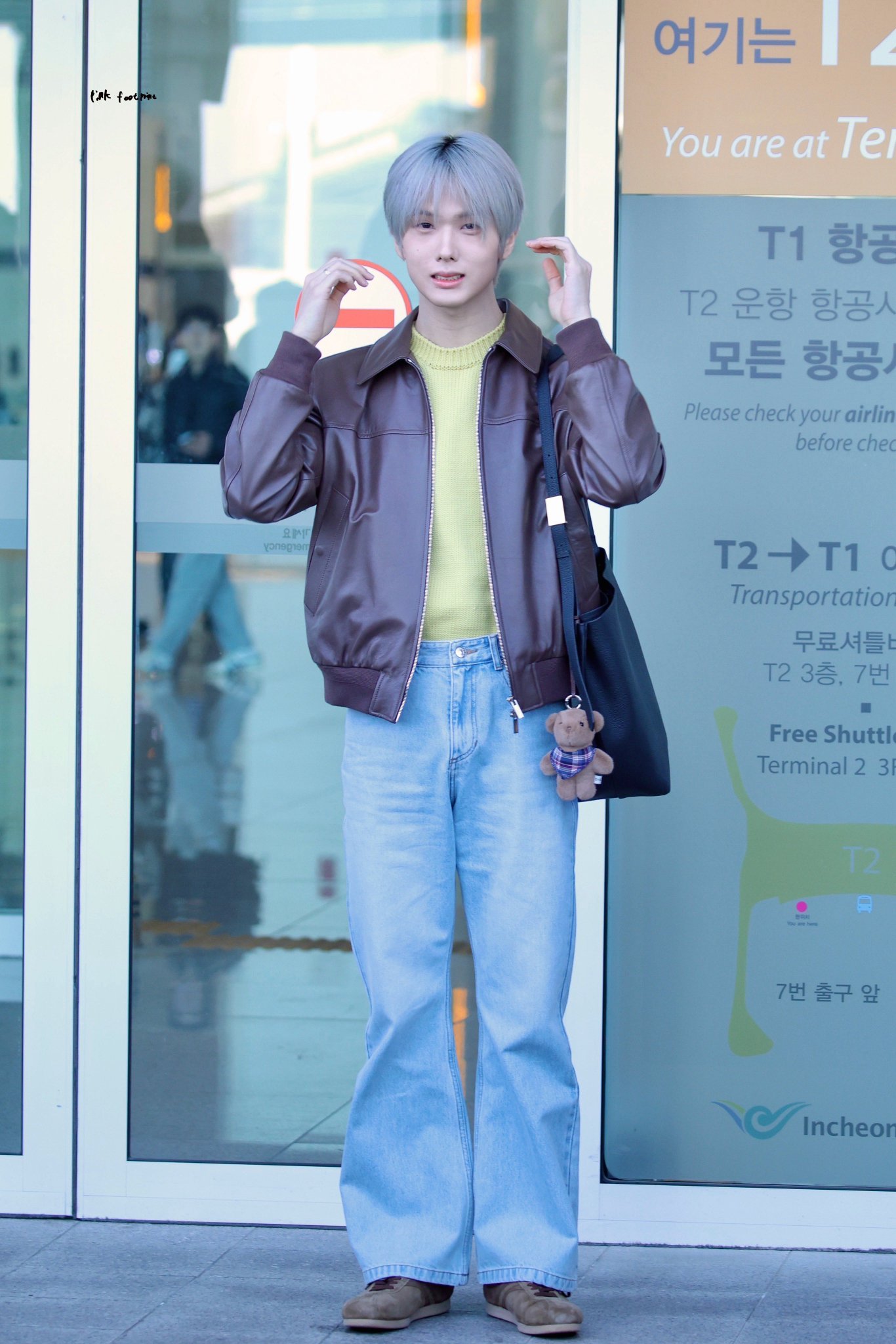 朴志晟出发巴黎朴志晟巴黎时装周出发图NCT DREAM朴志晟今日出发巴黎时装周，