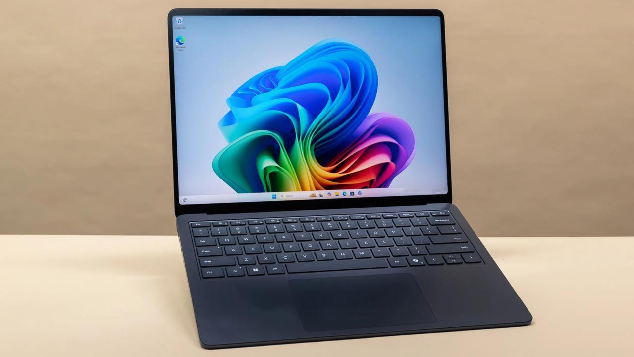【联发科首款AI PC芯片或在明年登场】随着AI时代的到来，PC步入更新迭代的关