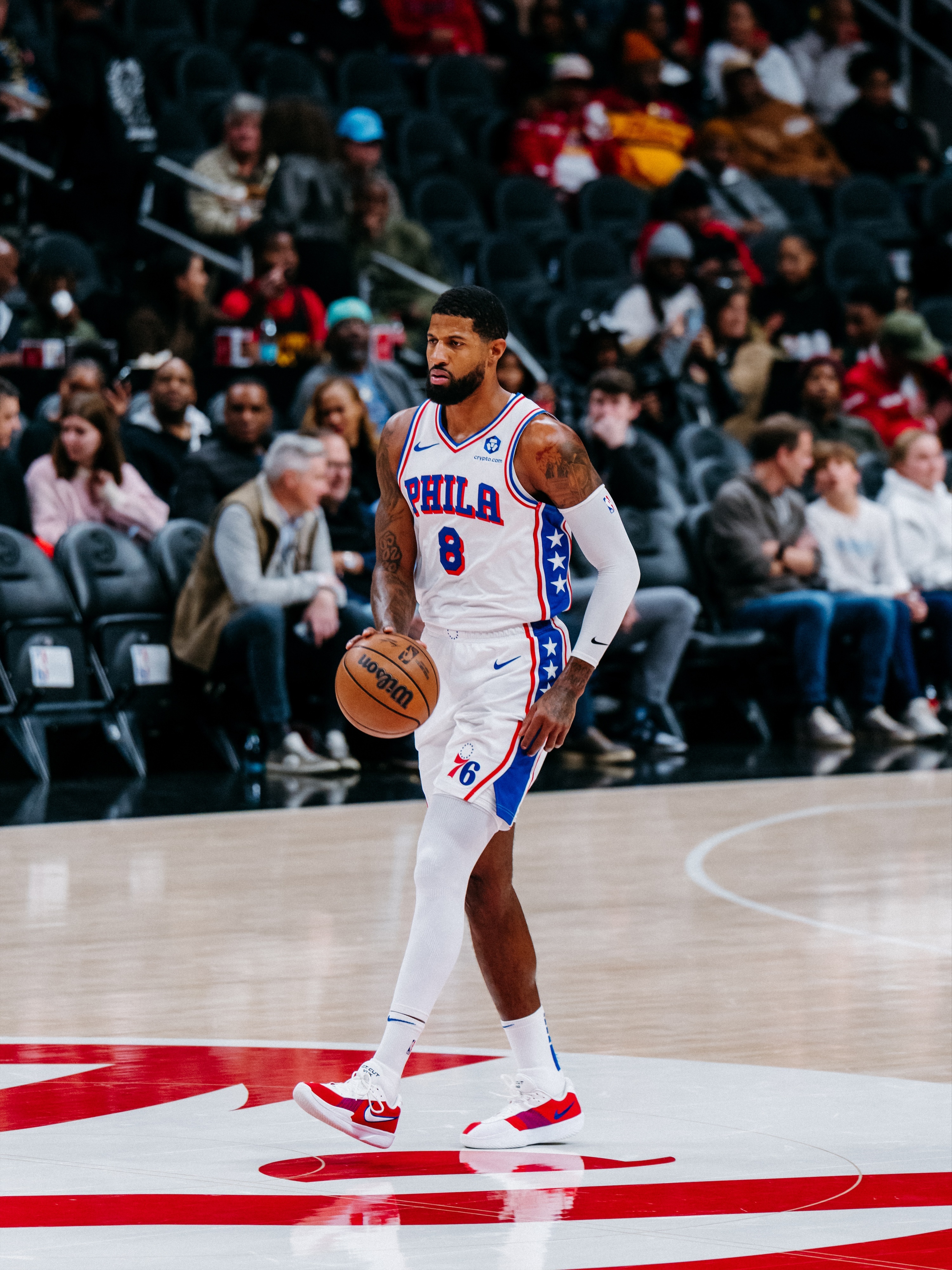 全场比赛结束：76人队客场117-120不敌老鹰队！手感火热！乔治今日上场33分