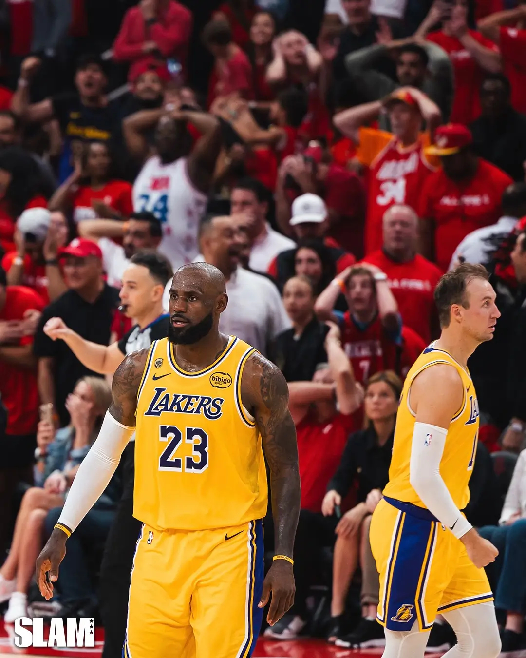 詹姆斯绝平火箭众生相，作为球迷可以说是很绝望了。湖人vs火箭湖人g3加时战胜火箭