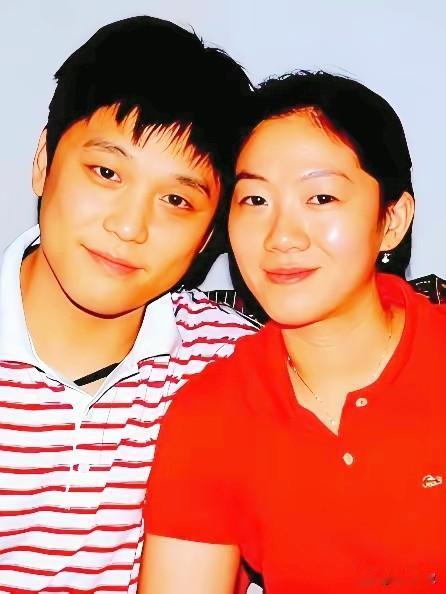 温瑞博夺冠后，志强媳妇牛剑锋发文恭喜70后智商！

这次马斯喀特常规赛，
王皓早