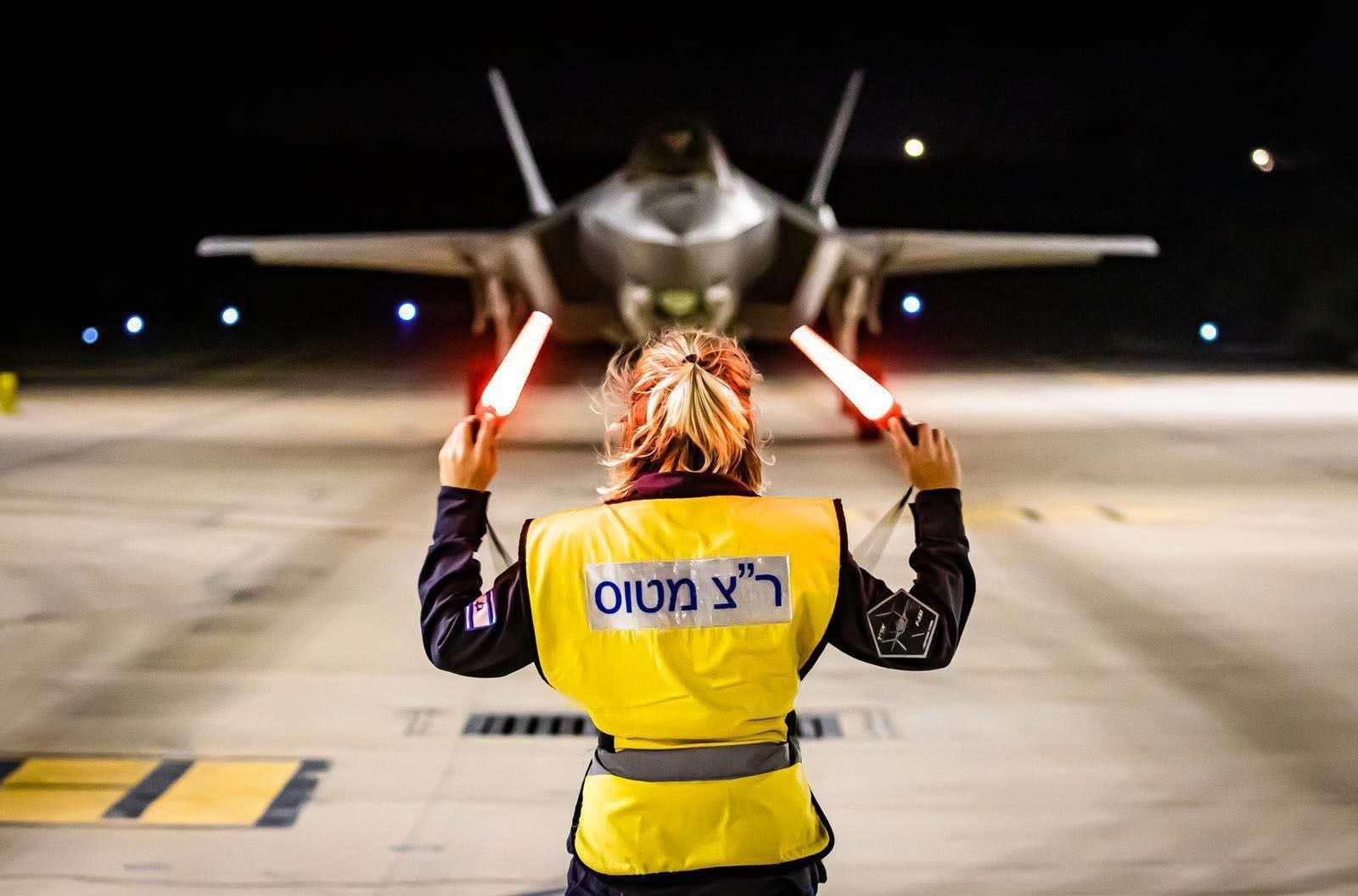 “怒吼雄狮”行动中的以色列空军（IAF）F35I今日肥电 晚安 