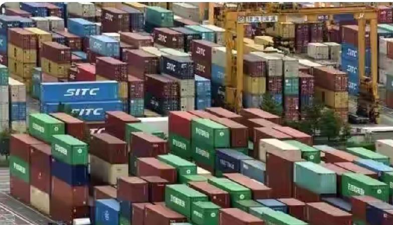 日本对华进出口全面遇阻，这局面真是雪上加霜。先看进口，中日航班停摆，46条中日航