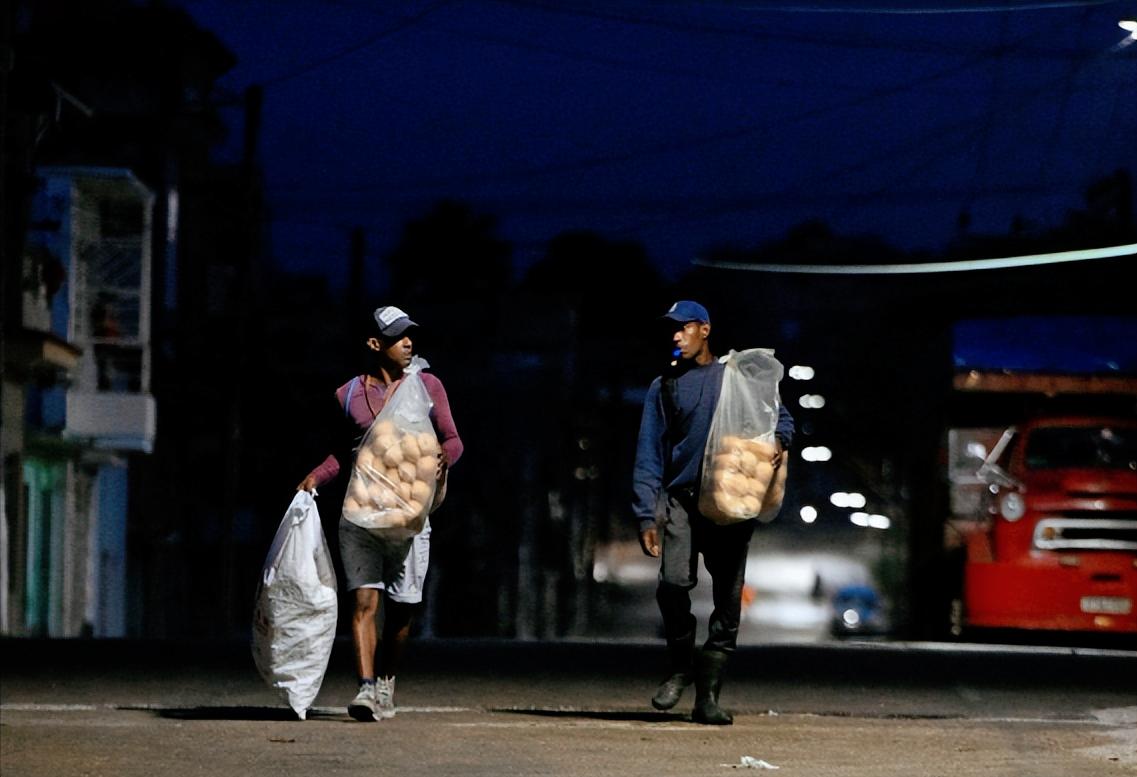 半个世纪的体系扛不住了？如今古巴正遭遇至暗时刻，全国电网濒临瘫痪，天天停电成常态