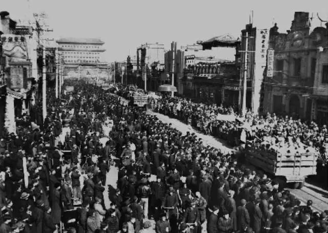 1950年我国收回东交民巷，遭到多国反对，伟人表示：必须执行！

东交民巷这地方