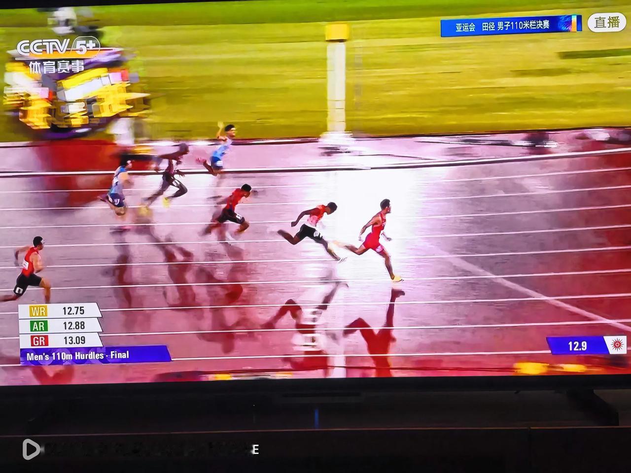 牛逼！中国新飞人13.15秒[击掌][击掌]
