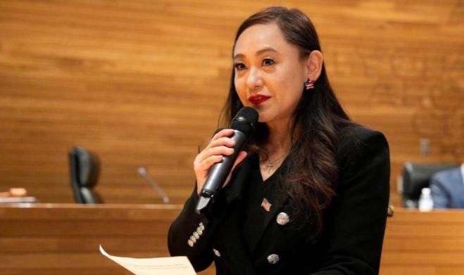5 月 11 日，美国司法部对外公布了一则消息，加州阿卡迪亚市的华裔市长王爱琳，