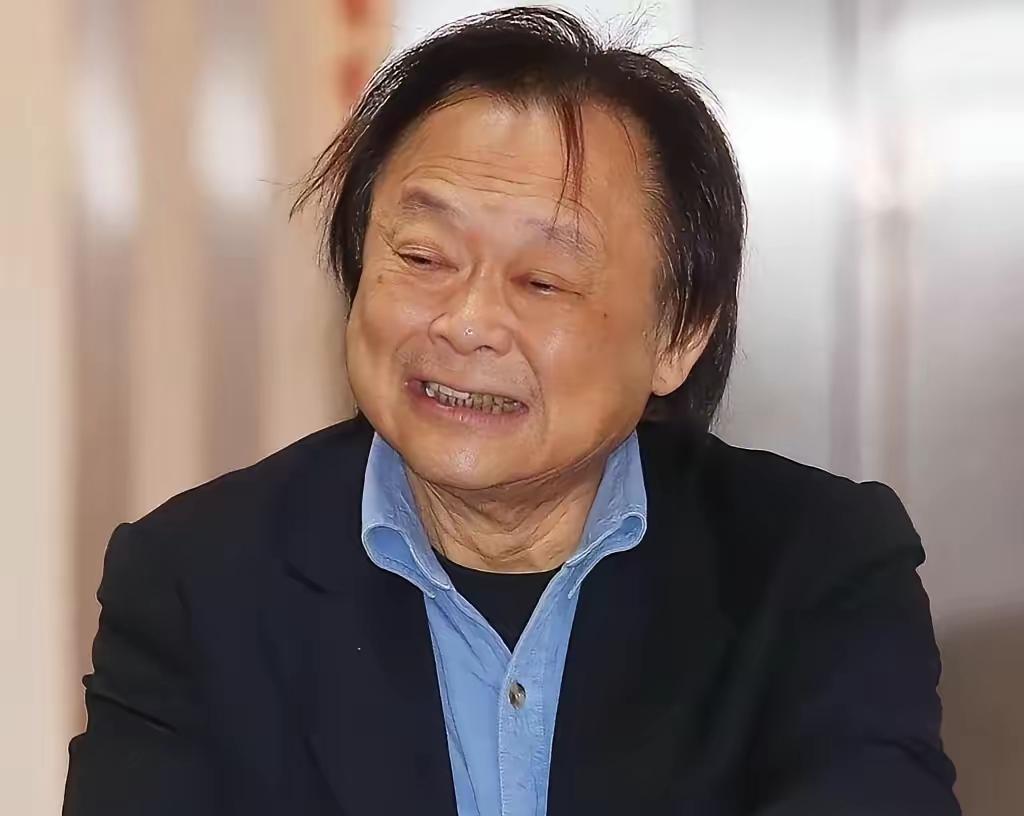 王世坚看来真没出息！靠神曲爆红还摆谱，分裂本质藏不住了
 
“本来该从从容容，现