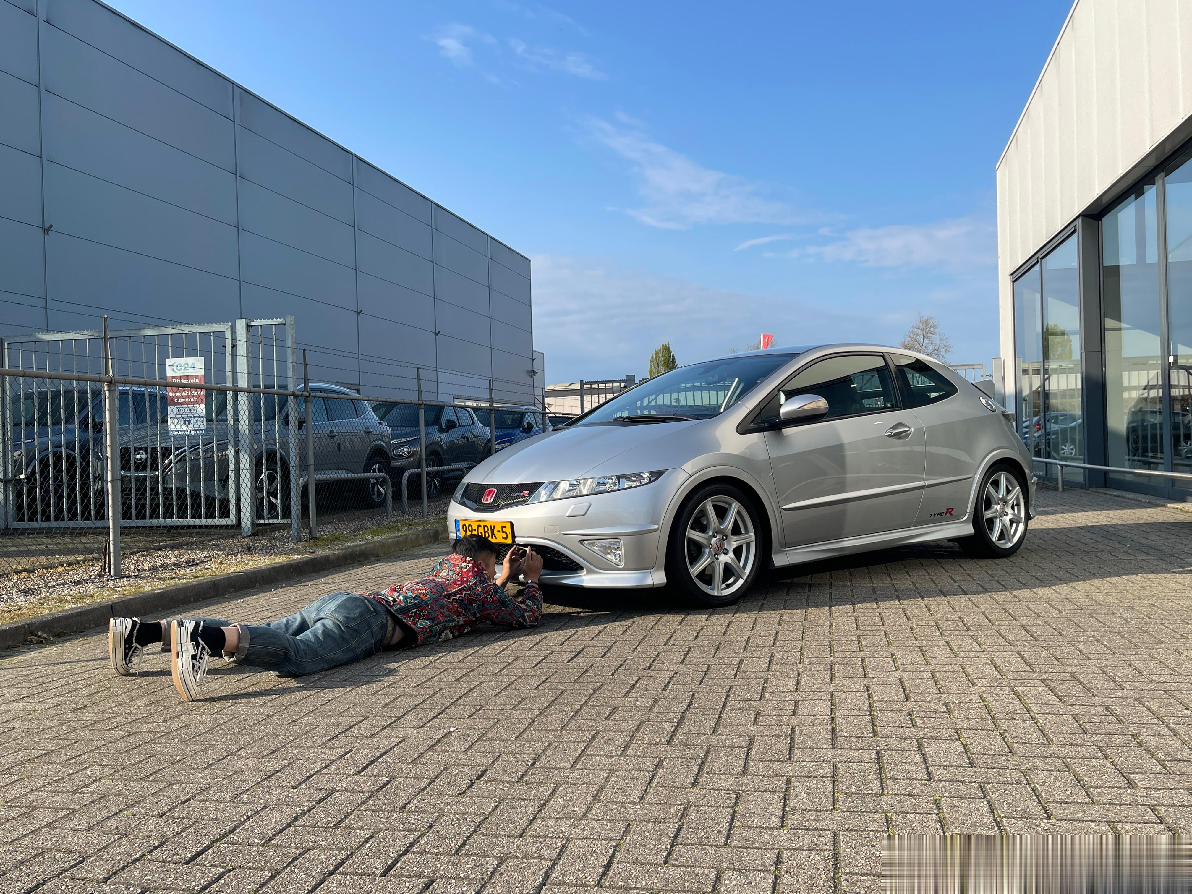 堂主看到家乡的Type-R，直接拜倒在地！[doge] ​​​