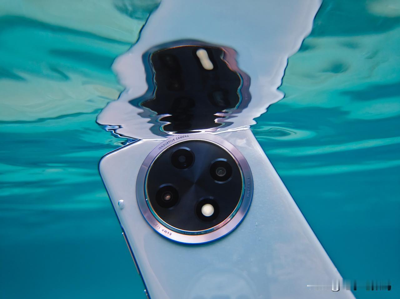 OPPO A3 Pro 这定价有点让人尴尬哇！居然1999起~

虽然说IP69