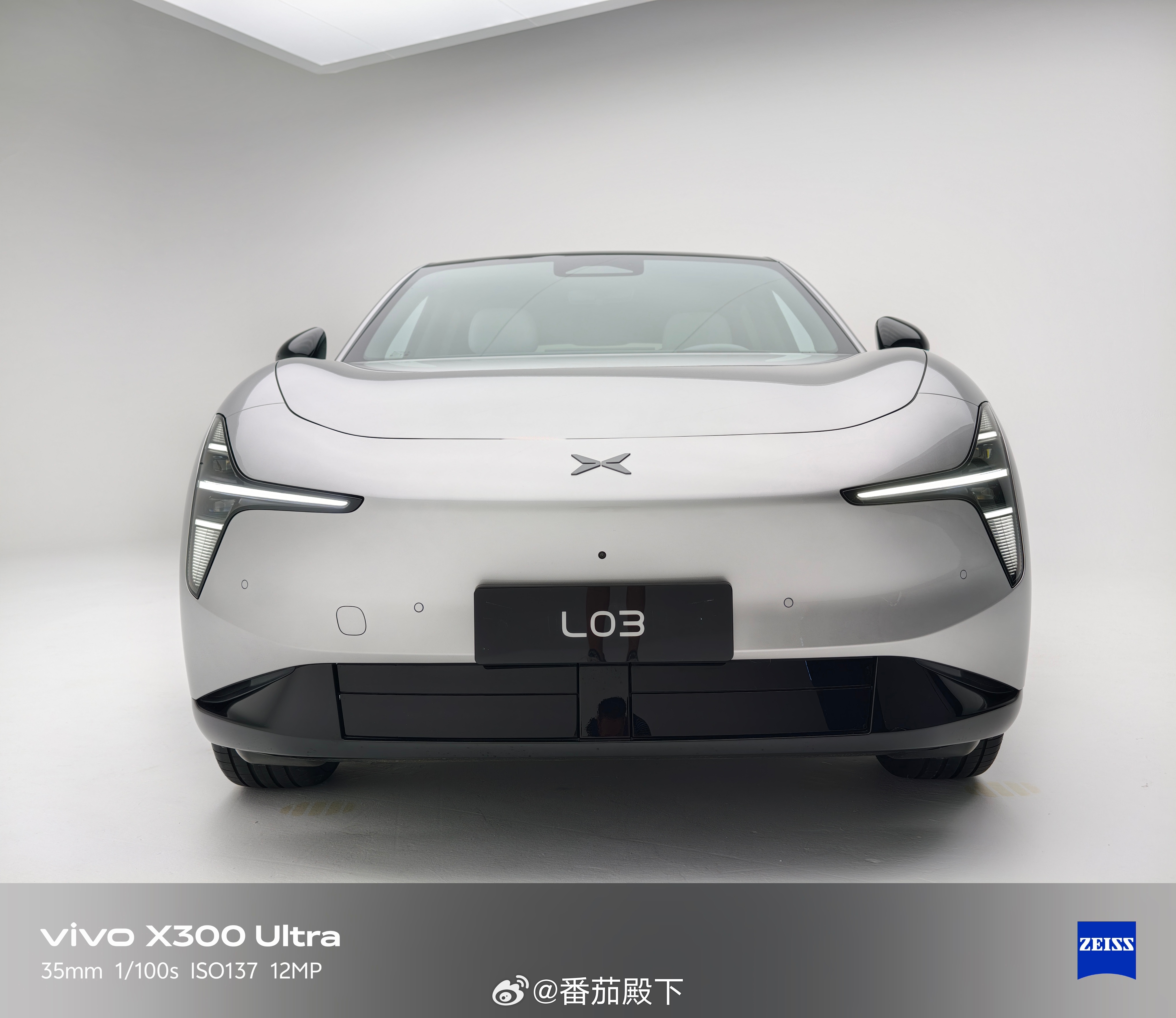 全网有谁可以把……小鹏MONA L03拍的比我还更人畜无害？这辆车真挺不错的！爆