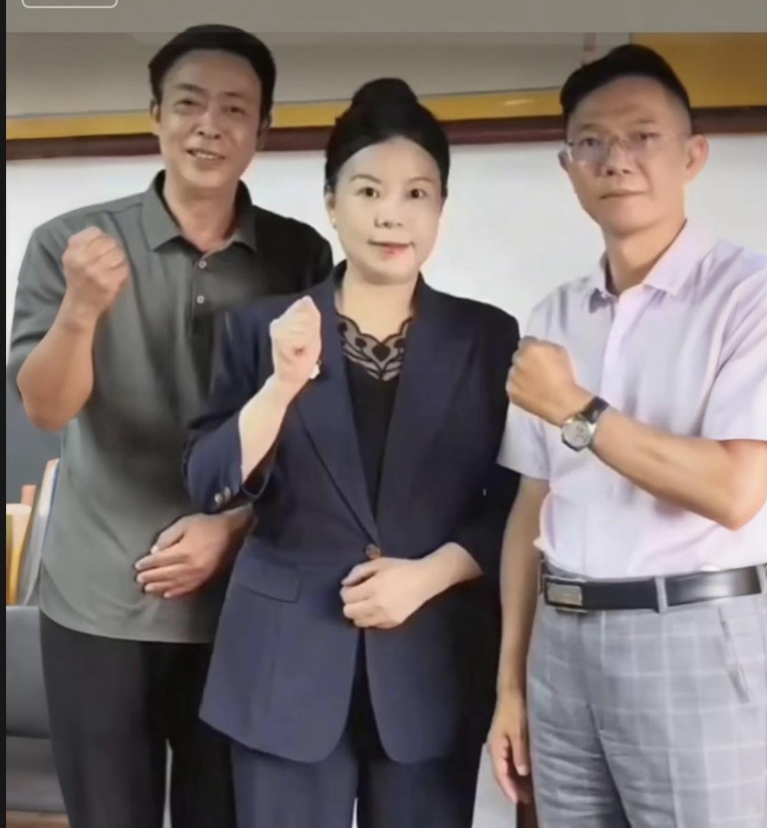 关键会议说延就延？
网友怒了：别拿法律当儿戏！

真的被二八案这波操作气到说不出