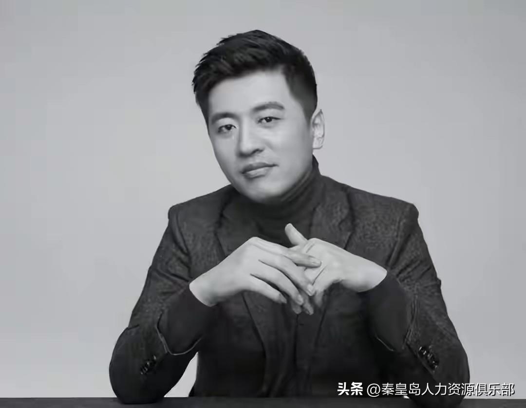 41岁张雪峰突然离世，很多人都在问：这算不算工亡？

作为HR，看到这消息心里咯