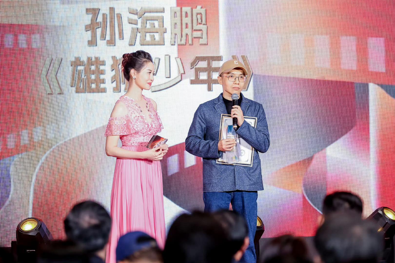 雄狮少年2擂台格斗戏含金量  雄狮少年导演说想做第三部 娱理：《雄狮少年》最后的