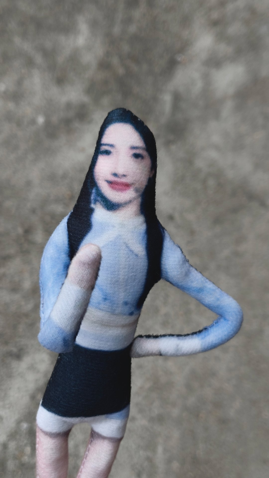 敬意你头怎么尖尖的 
